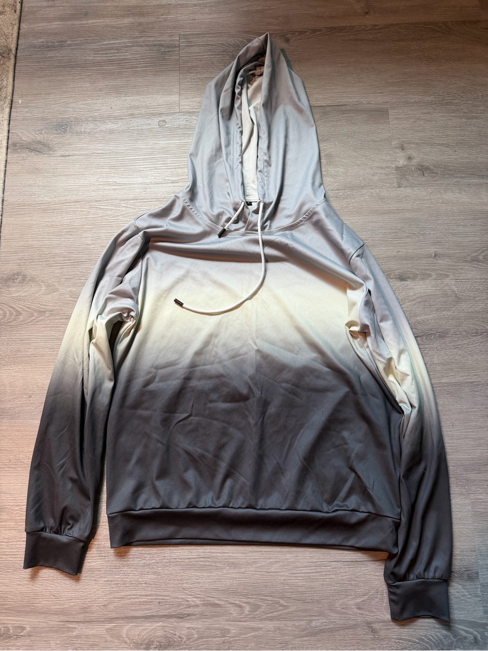 SHEIN Men’s Ombré Hoodie - Small